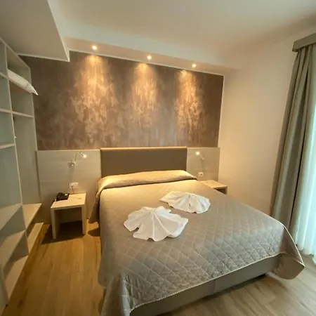 Aldebaran & Restaurant 3*
