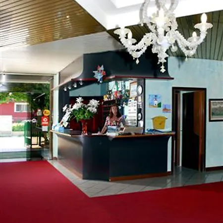 فندق Aldebaran ليدو دي يسولو