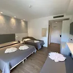 Aldebaran & Restaurant فندق 3*