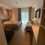 Aldebaran & Restaurant فندق 3*