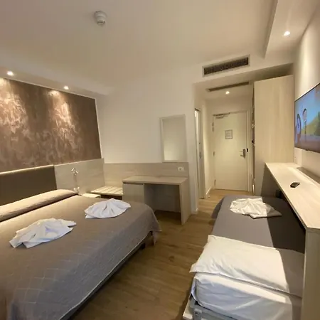 Отель Aldebaran Лидо-ди-Езоло